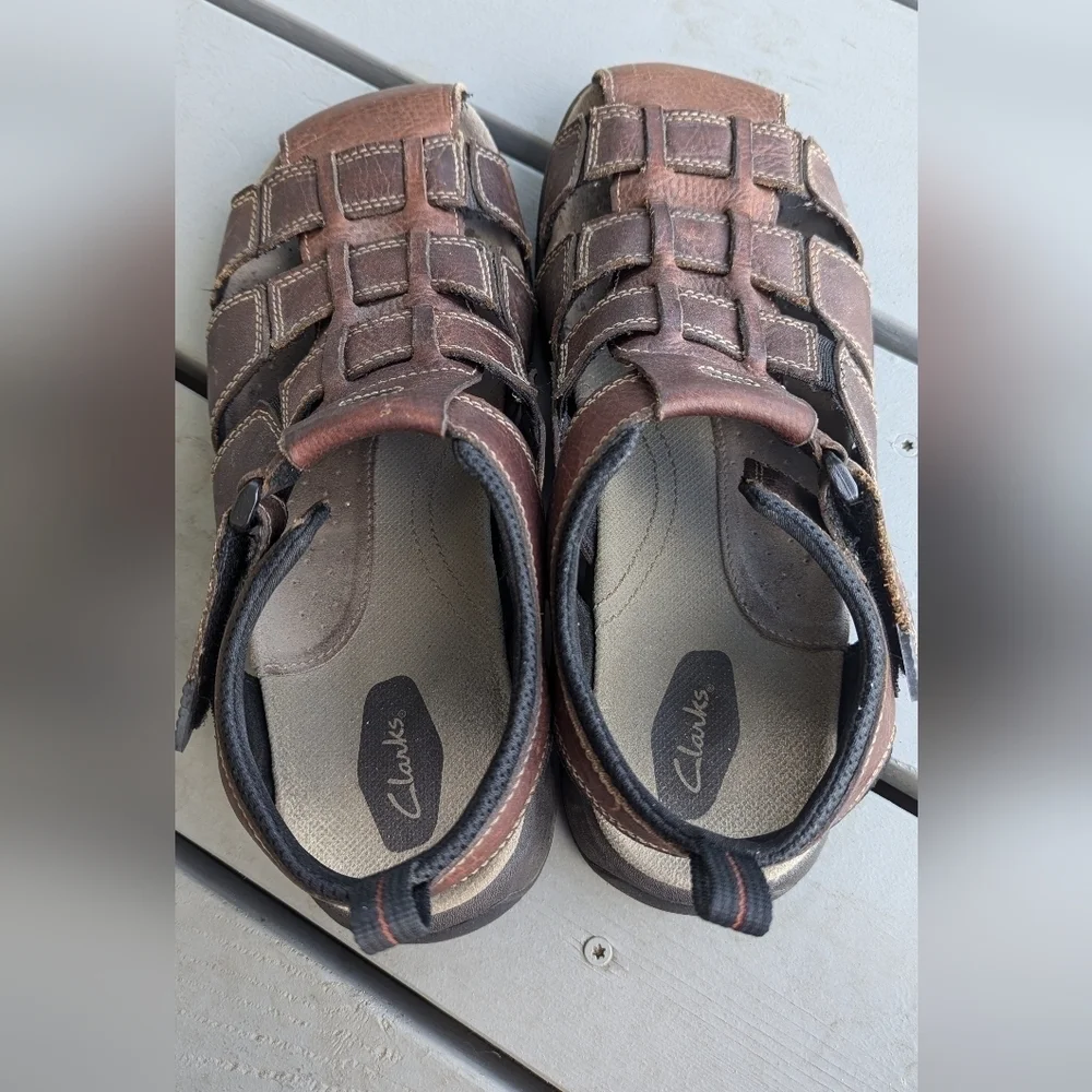 Clarks man leather